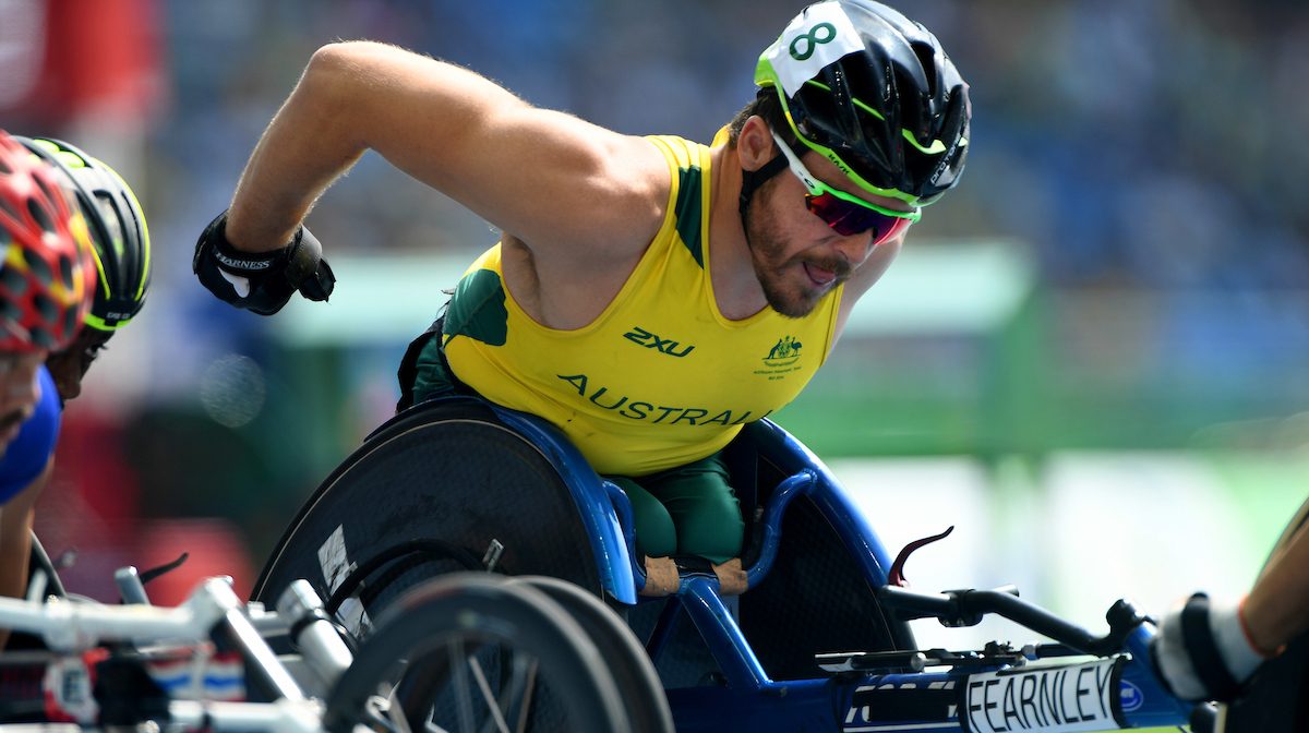 Fearnley finishes third in London Marathon