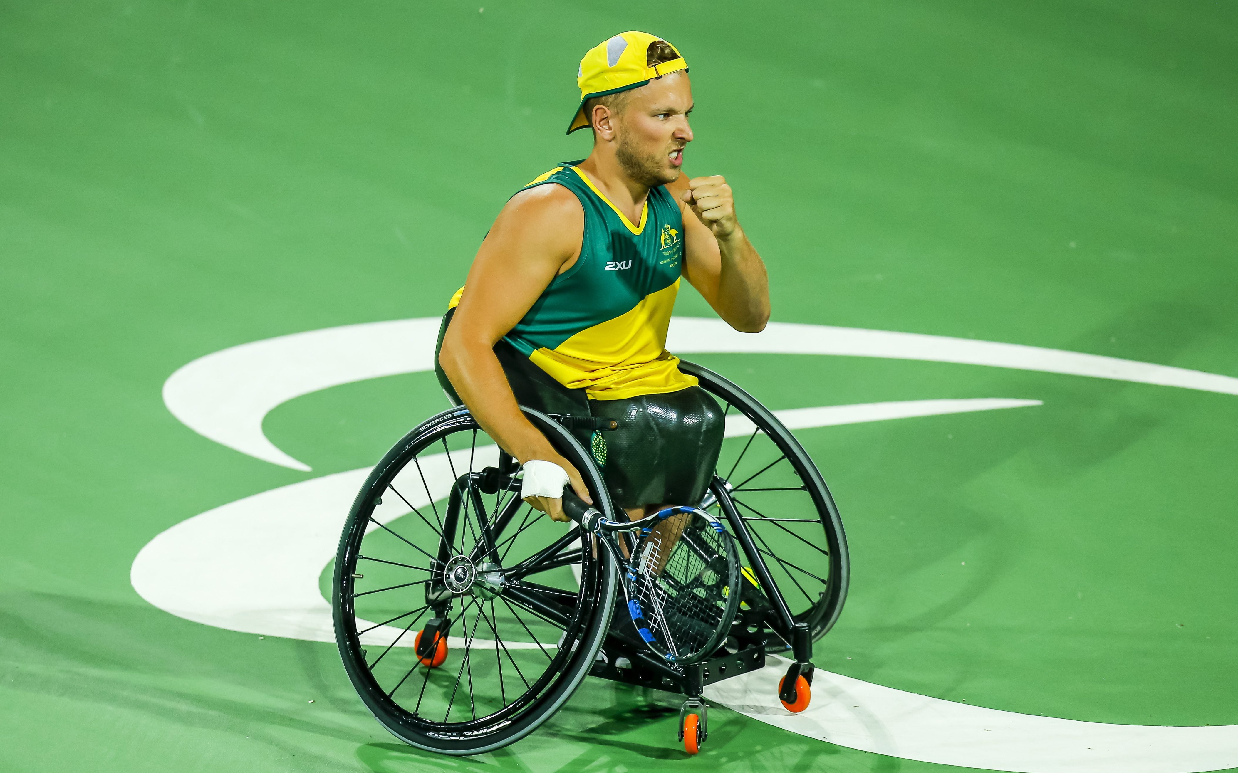 Alcott begins quest for Grand Slam