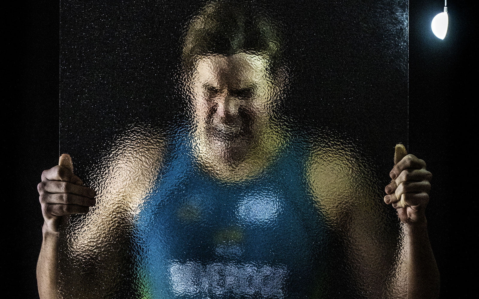 Tokyo Frustration Revealed in Powerful Photo Essay