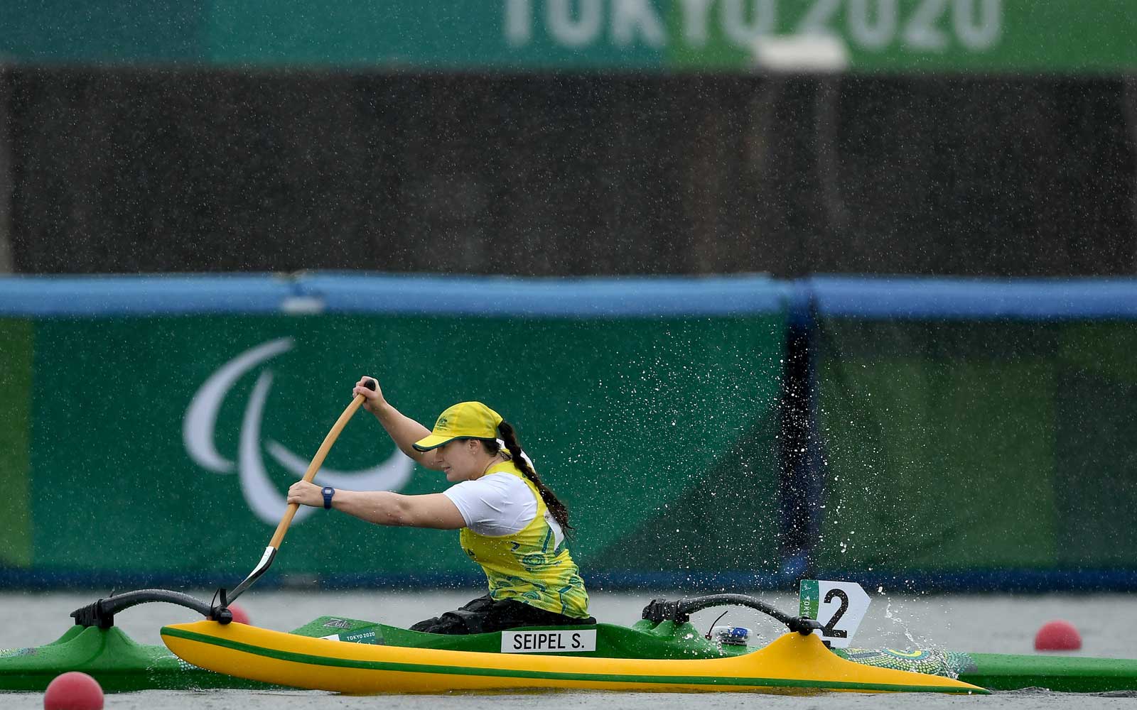 Aussies assert dominance on day one of para-canoe