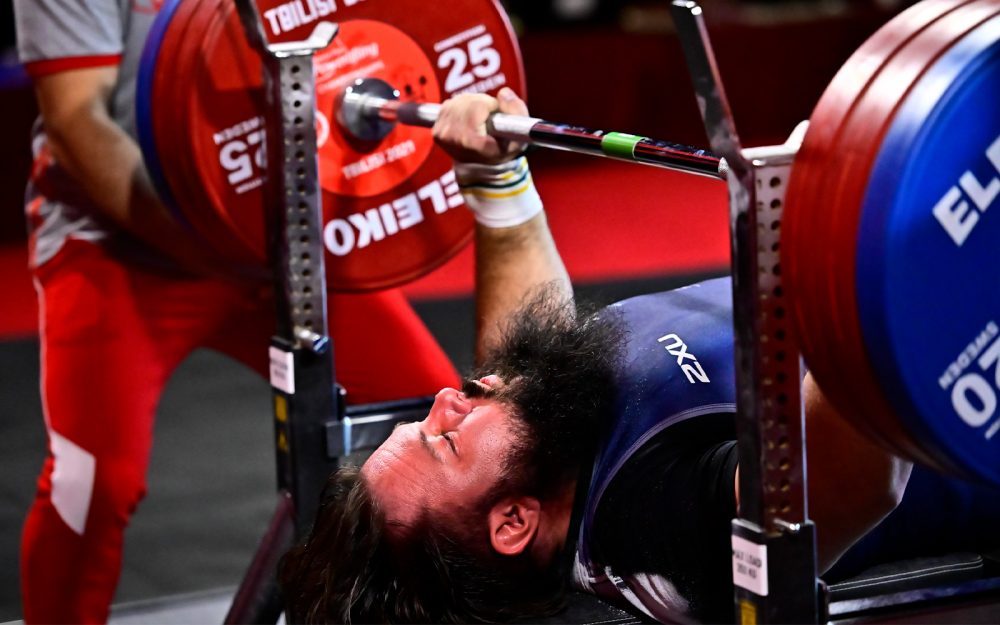 Para-powerlifter Ben Wright lifting