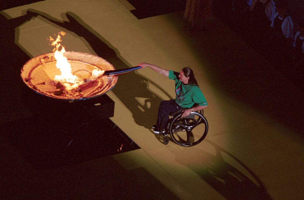 Louise Sauvage lights cauldron at the Sydney 2000 Paralympic Games